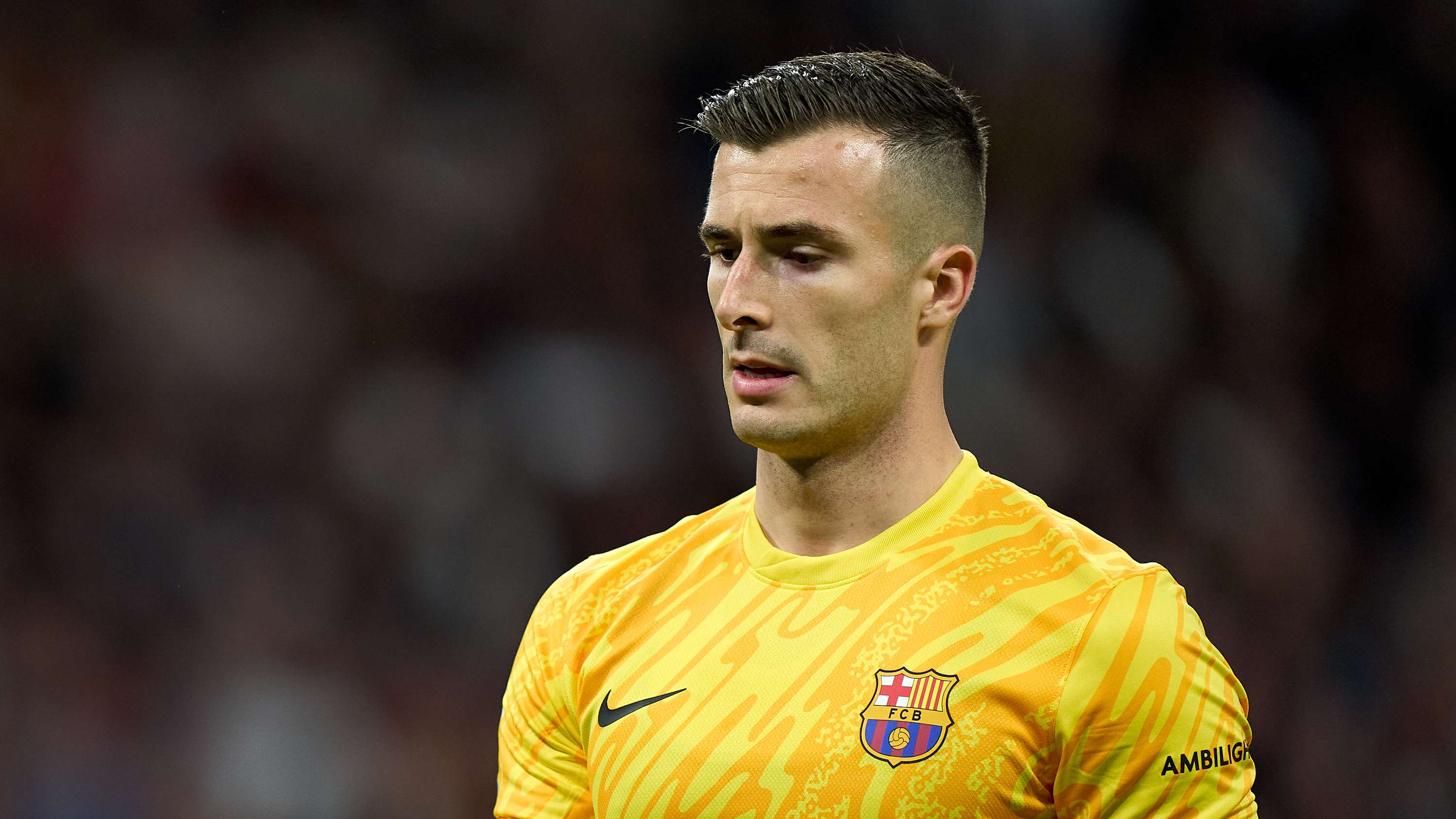 盖了青训体 盖了青训体